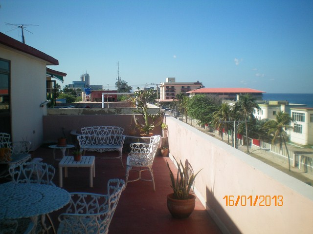 47- ONE BEDROOM STUDIO APARTMENT WITH SEA VIEW HAVANA